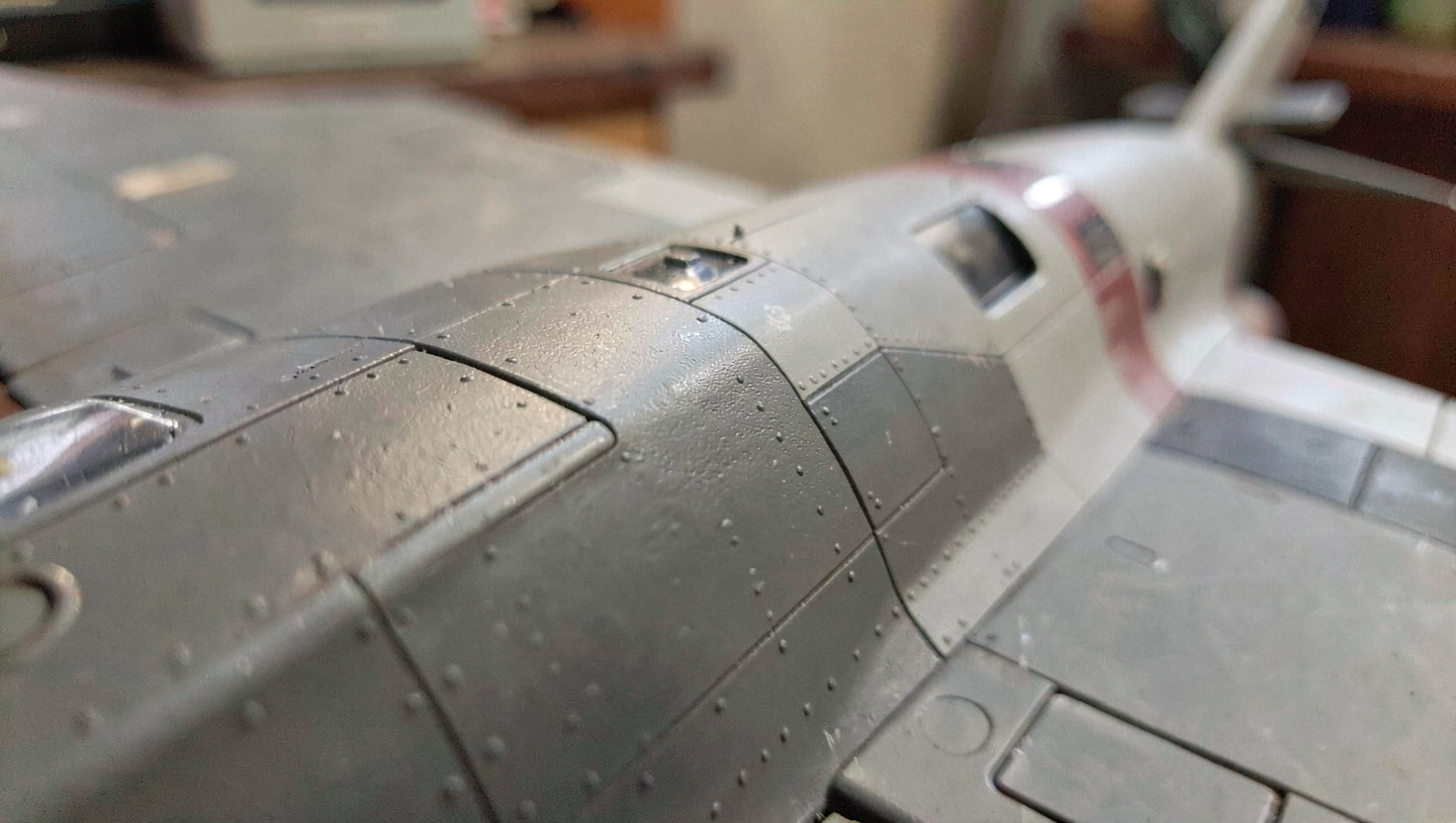 Building and finishing : Scale model glossary: kit, finishing, aircraft and ship terms